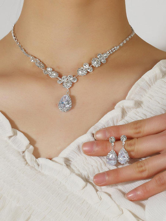 SHINY PEAR CUT STONE NECKLACE EARRING SET